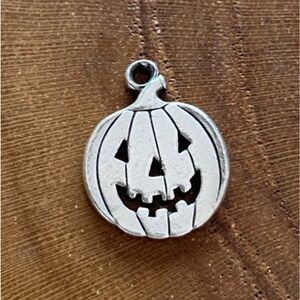 James avery jack o'lantern pumpkin charm Silver